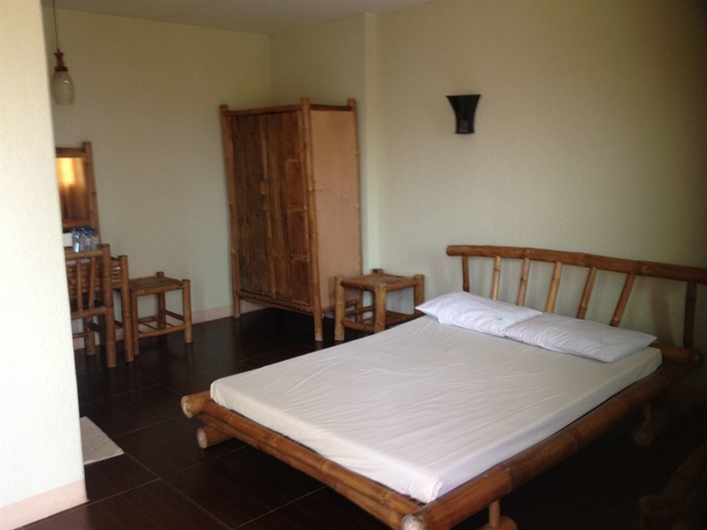 Moalboal Beach Resort Alcantara  Ngoại thất bức ảnh