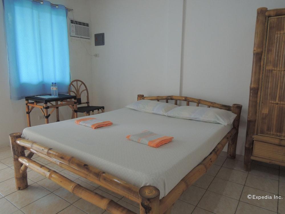 Moalboal Beach Resort Alcantara  Ngoại thất bức ảnh