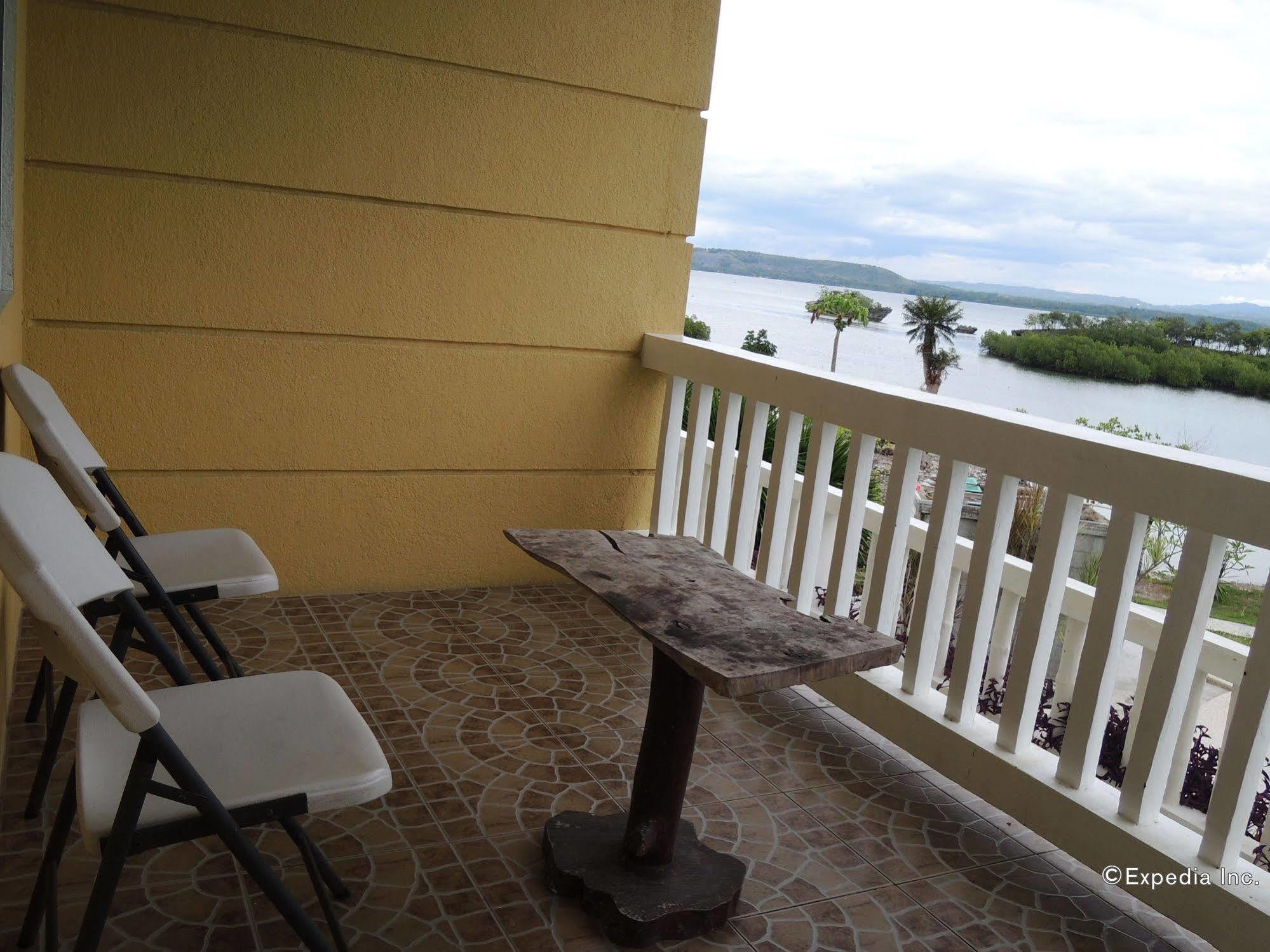 Moalboal Beach Resort Alcantara  Ngoại thất bức ảnh